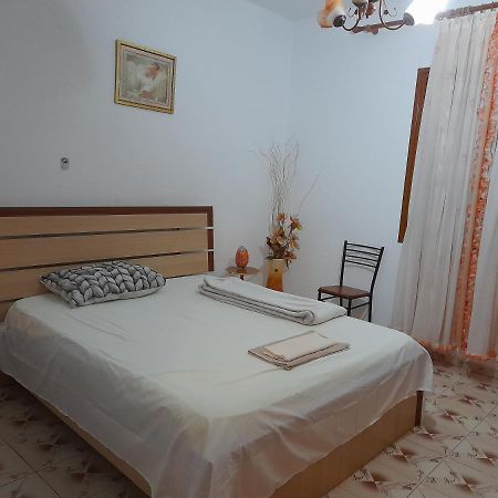Cortina House Berat Διαμέρισμα Κουτσόβα Εξωτερικό φωτογραφία